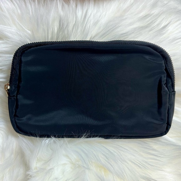 None Handbags - Elegant Black Mini Bag